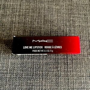 MAC Cosmetics Love Me Lipstick